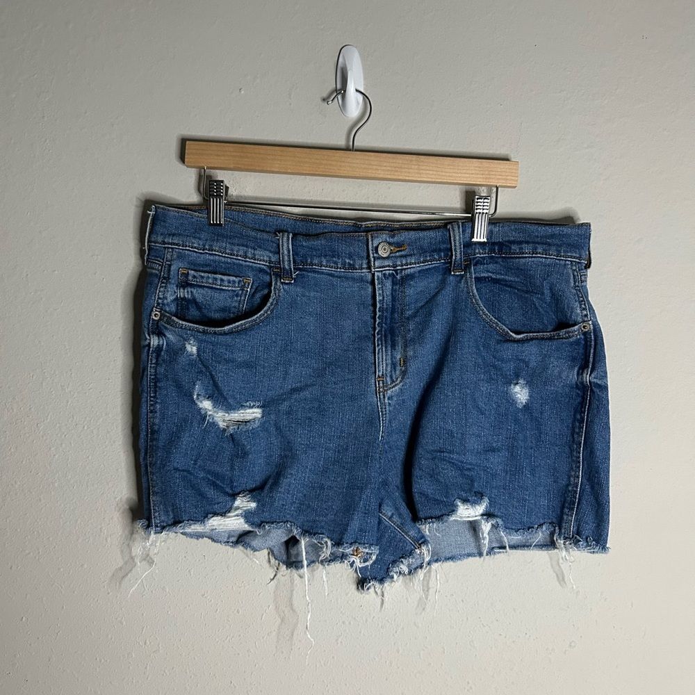 Old Navy Boyfriend Cutoff Distressed Jean Shorts Size 14